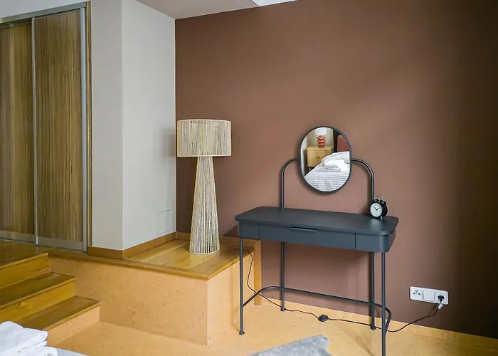 公寓 Triplex With Private Terrace