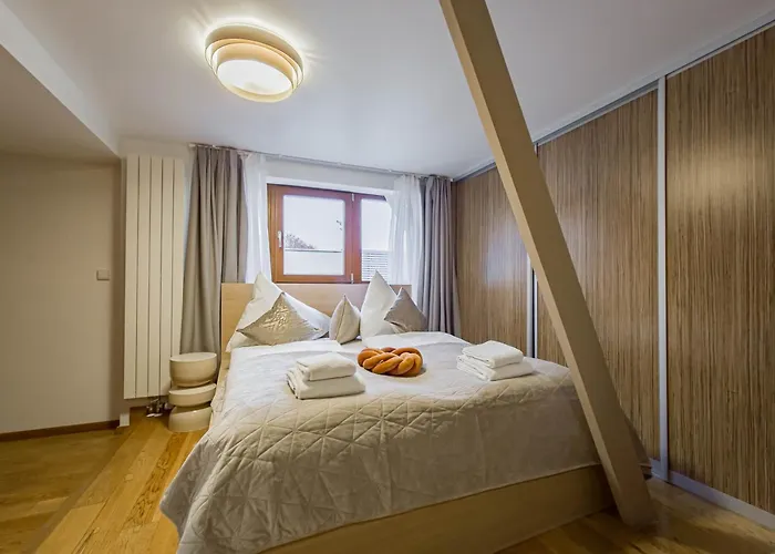 דירה Triplex With Private Terrace *